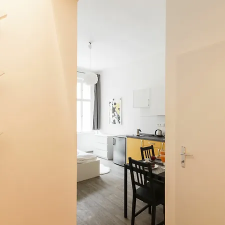 Nejedleho Apartment *